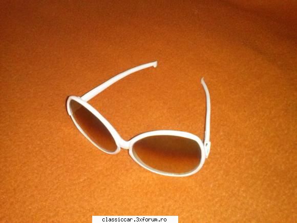 poza 2 vand ochelari de soare femei/fete vintage