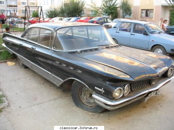 buick electra negru banuiesc acesta este!ati putea sa-l sunati mai gasiti telefon,si sa-l anu trecut