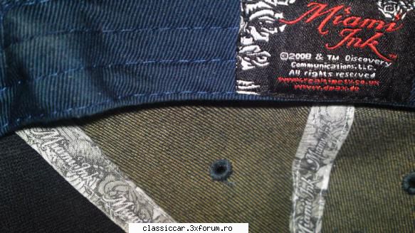 foto miami ink  sapca cu capete de mort si tenisi la fel  rock !