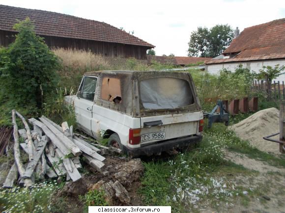 vazut prin resita... yokomy mama !!! credeam mai vad vreodata aro 240. mai merge ?care aro 240