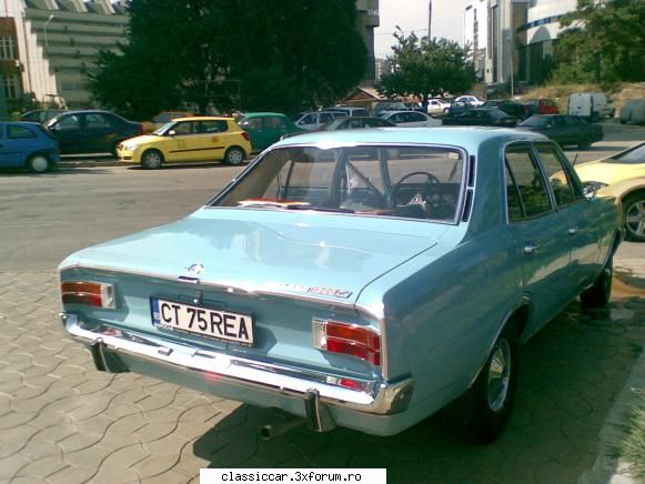 opel rekord 1968 bleu  dupa  la  a  pe  la       