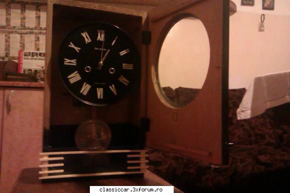 doua pendule doua poză prima