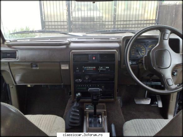 nissan safari y60 4200cmc diesel. interiorul perfecta stare, inceput ocup printre picaturi sensul