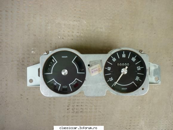 vand piese rare dacia 1100 s-au adaugat set garnituri sticle stopuri lei- set ornamente nichel far