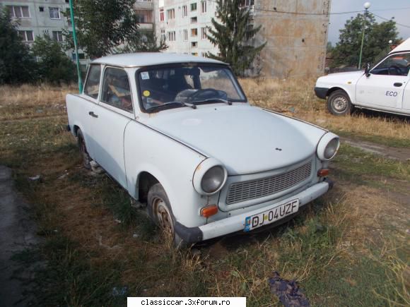 vazut prin filiasi dar trabant 601, tras dreapta ceva timp  Reporter de teren