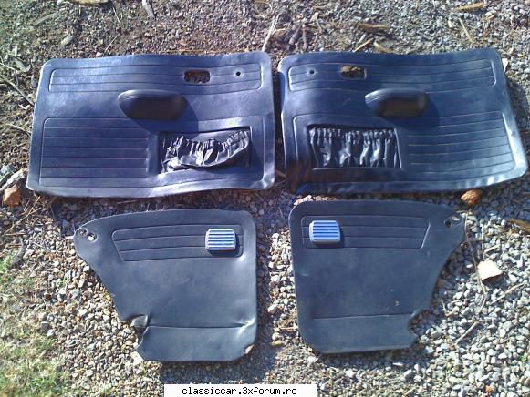 kafer 1302 1.6 '72 masina completa orice piesa adaug poza panelurile usi pasager care sunt originale