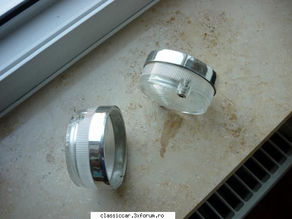 vand piese rare dacia 1100 s-au adaugat set lampi " stationare " alb/rosu -  stare