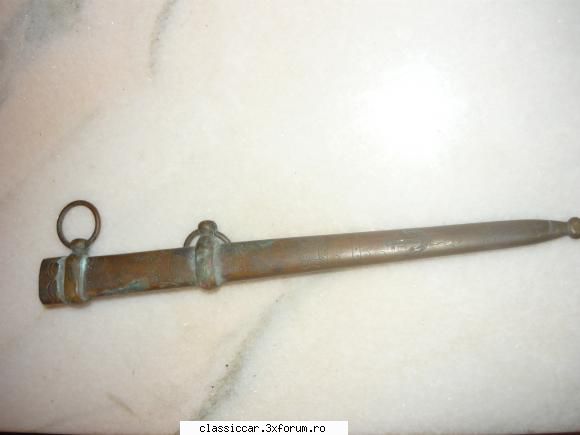 brichete benzina foarte vechi