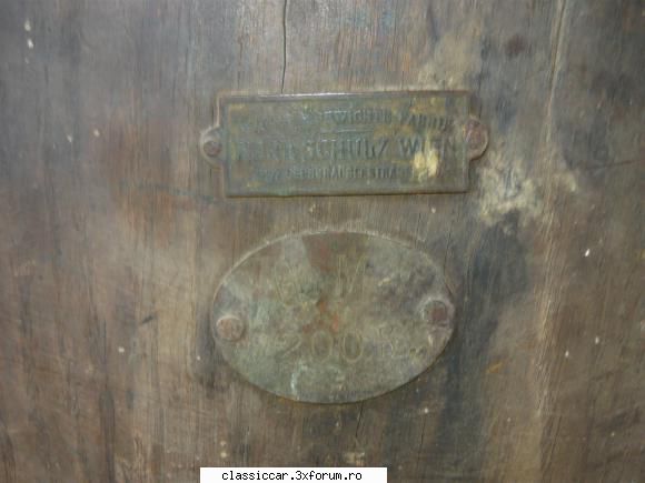 cintar vechi din lemn masiv poza4