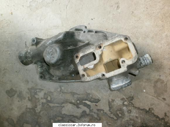 vand piese nos pentru dacia 1100 corp pompa apa vandut, insa mai inca doua.