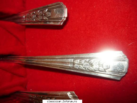 set tacimuri persoane placate argint poza4