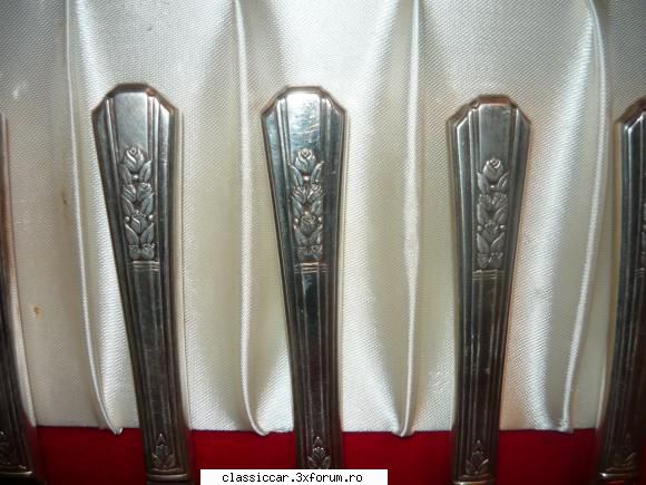 set tacimuri persoane placate argint poza5