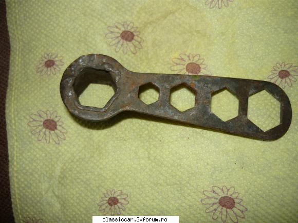 multe piese ,lichidare stoc dacia ims ,etc cheie originala bujii mzpret lei