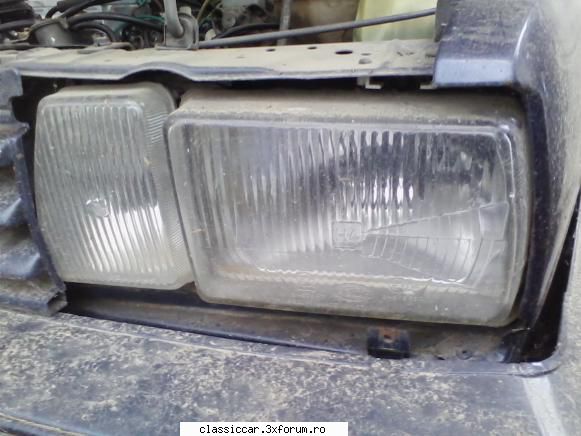 dezmembrez passat faruri