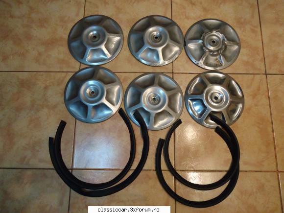 vand capace dacia 1300 testoasa impecabile capace daca este interesat cineva.