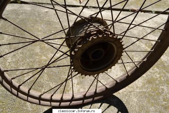 piese diverse pentru motoreta carpati vand diverse piese pentru motoreta roata spate necesita