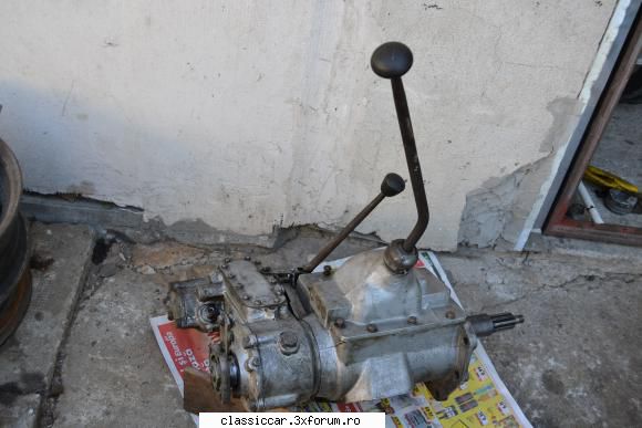 cutia de viteze +cutia de transfer , originale , fara jocuri mari , toate treptele de viteza intra