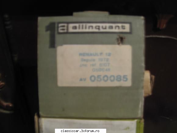 vand pereche fata renault 12, dacia 1300 nos poza