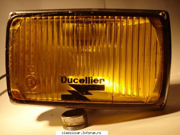 piese tot felu' fara sticla- lei ambele