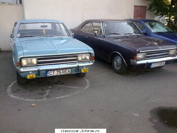 opel rekord 1968 sunt  sa  si  ele  la  intrunire!