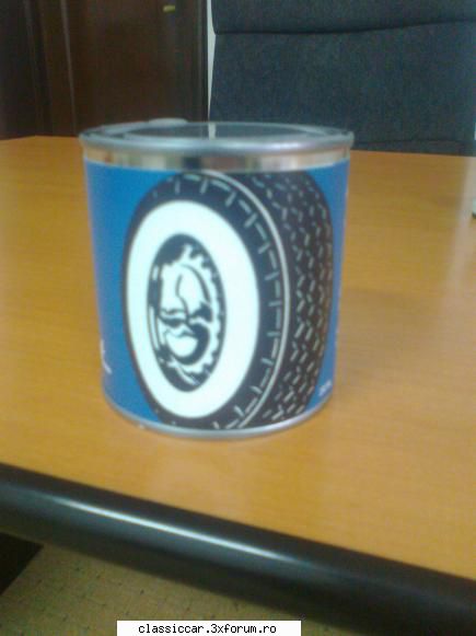 inca vopsea alba cauciucuri