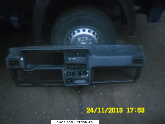 piese dacia carcasa bord stare buna crapat, 100ron