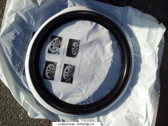 dimensiuni 13' , 14' , 15 '

pret 150 lei vand ornamente cauciuc/ whitewalls alb+negru