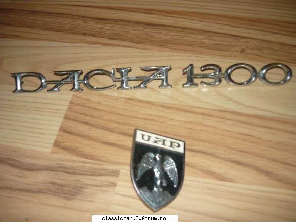 emblema dacia 1300 scris dacia 1300 -nos poate sterge