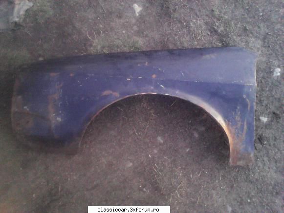 aripa este in stare bune,cu un mic defect,in partea de jos a fost taiata 2-3 cm,pret 90 lei vand