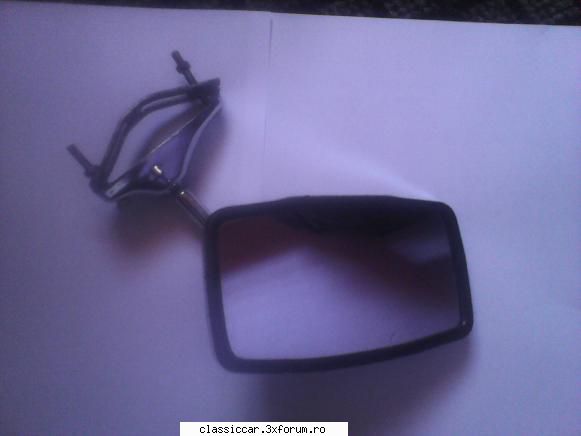 oglinda este noua/nos pret 50 lei cu posta vand oglinda lada nos