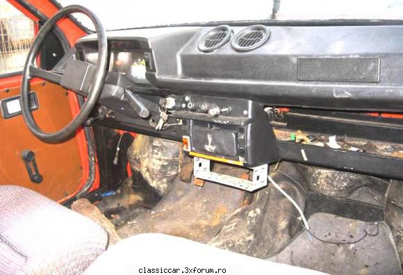 cumpar ambielaj dacia 500 lastun bord