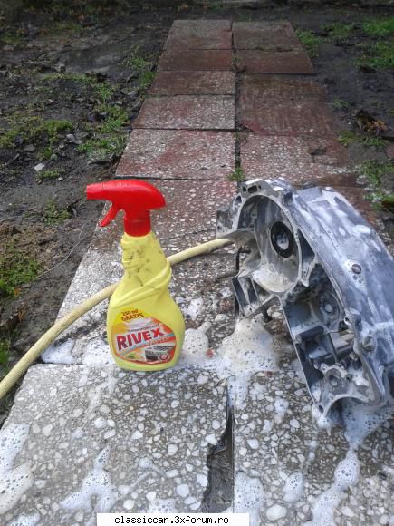 jawa 125 merge bine motorina prima data dupa aia ceva detergent grasimi.