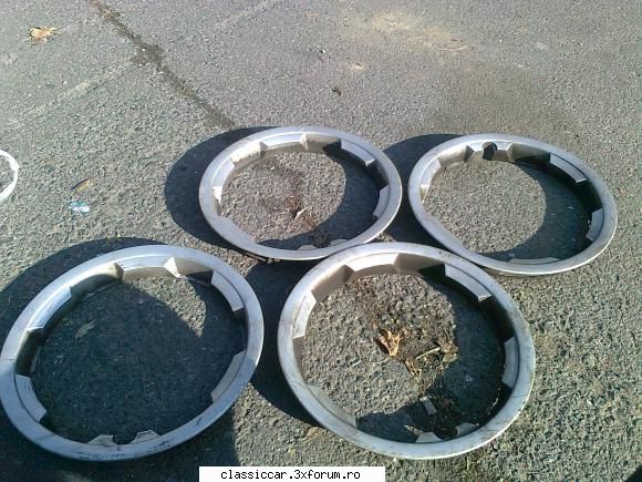ornamente (inele) janta r13 vand set ornamente pentru jante r13 ele sun dar pot folosi aproape orice