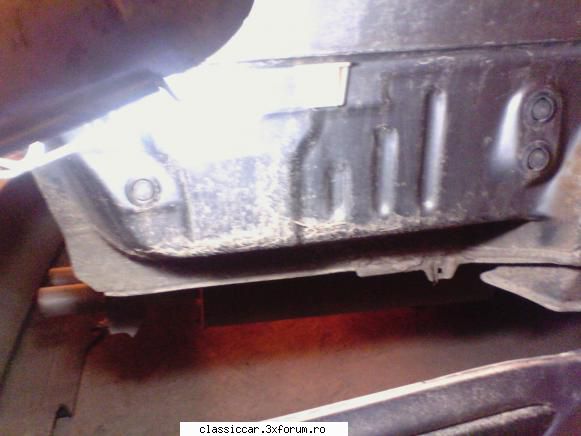 honda accord arata curat laterale, totusi spatele voi ceara cavitati,