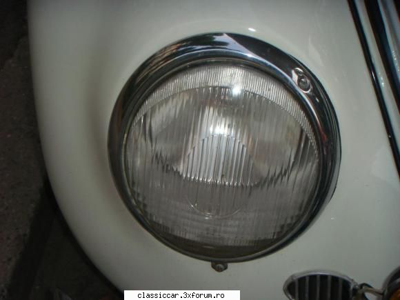 faruri bosch broscuta poza