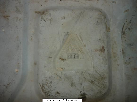 canistra germana ww2 canistra englezesca poza