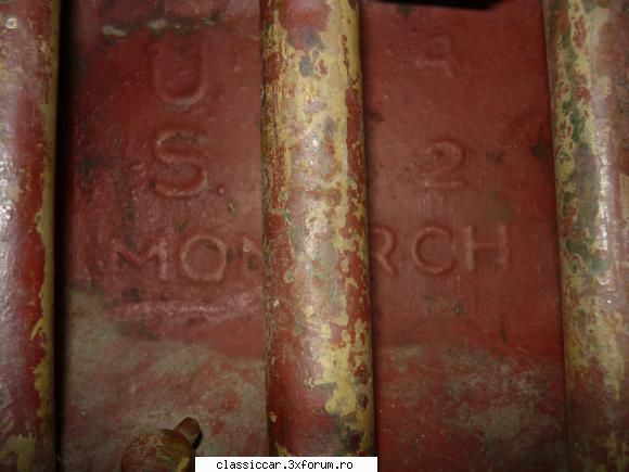 poza 2 canistra germana ww2 si canistra englezesca