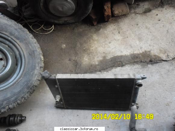 pretul este 60 ron chiulasa si pompa injectie 1,6d