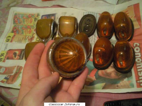 vand tv/sr/ims imsinelul are cromul exfoliat, sunt din plastic, unul din ele este matuit bonus