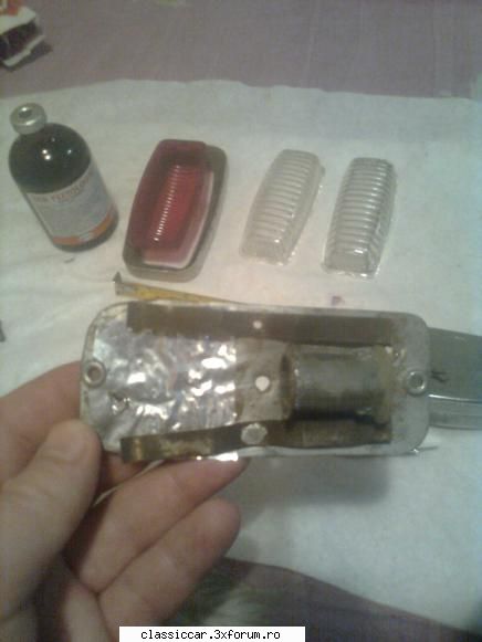 vand tv/sr/ims initial era pentru bec tip plafoniera ,dar fost nituit soclul bec normal.