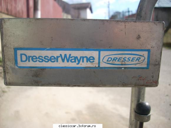 aspect frumos . 
din cate observ cu aer este probat , doar am bagat aer in butelie si constat ca