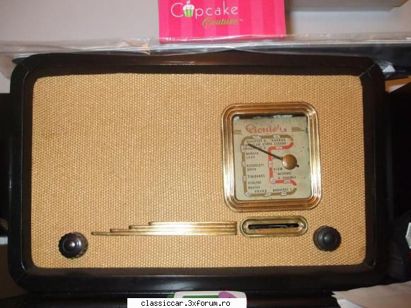 radio romanesc pe lampi, stare de an de fabricatie 1950 - 350 de lei  :hi: vand radio pionier