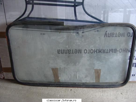 dimensiune geam : 90/47 cm

0734 73 63 62 marcel parbriz si geam cu cheder cabina macara umt