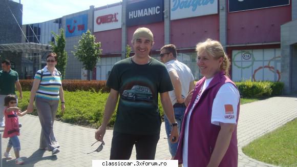 pozele mele (cele cu r16-le meu sunt adunate de la voi, ca nu mi-am pozat-o :) )
 
nici cu tine nu