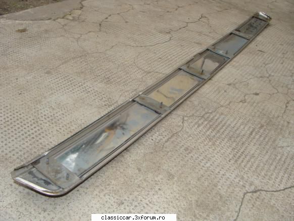 vand piese pentru renault 10/dacia 1100 sivandut!