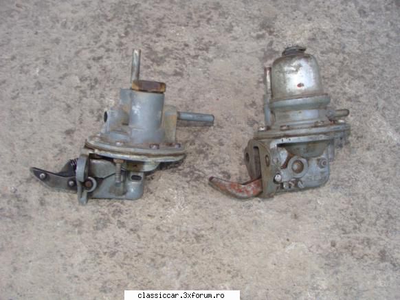 vand piese pentru renault 10/dacia 1100 sivandute!