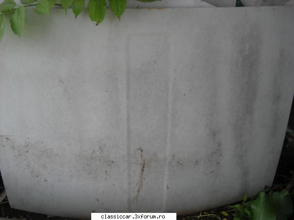 vecini dacia1300 adunate poza capota motor.sunt mizerabile avut timp ele.pentru cumparator fac