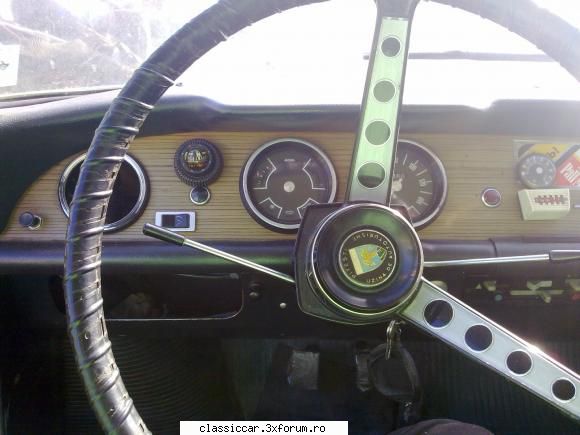 vand piese dacia 1300 1970 1973 amatorul scris:ma tabla sub bord, chederul suportul care este montat