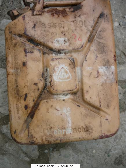 bidoane ,cutii wehrmacht canistra din 1941 wehrmacht -vopsea originala -250 lei
