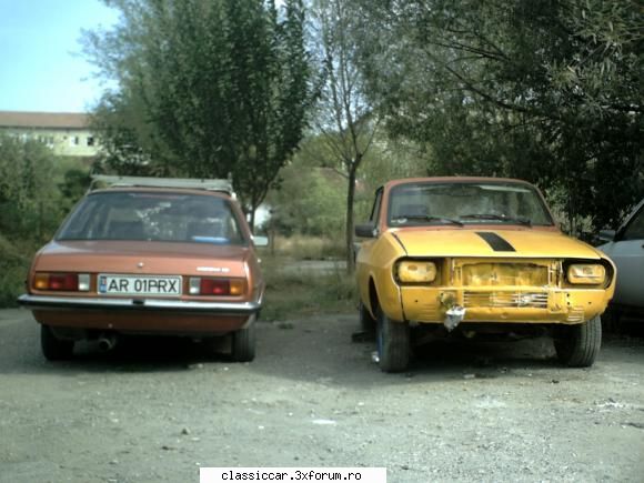 galben poza jucariile mele, opel ascona '79, renault '78. cam aceiasi generatie. r12 tunat iar